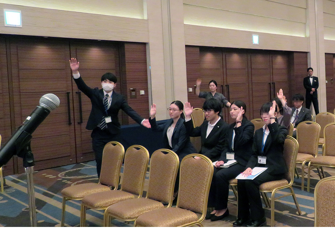 株主総会リハーサル風景B